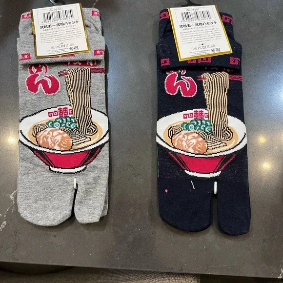 Socks from Japan - Picture 2 of 2